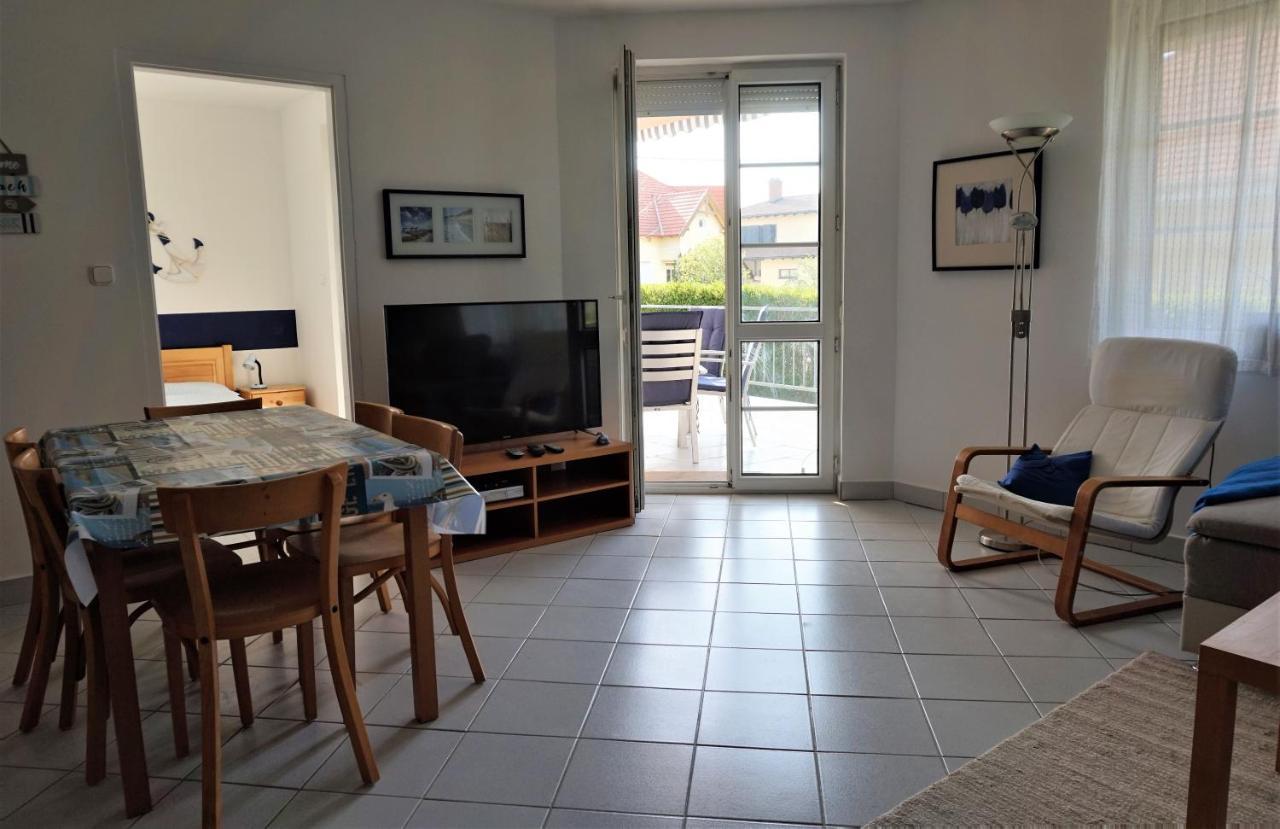 Nefelejcs Apartmanhaz Gyenesdiás المظهر الخارجي الصورة