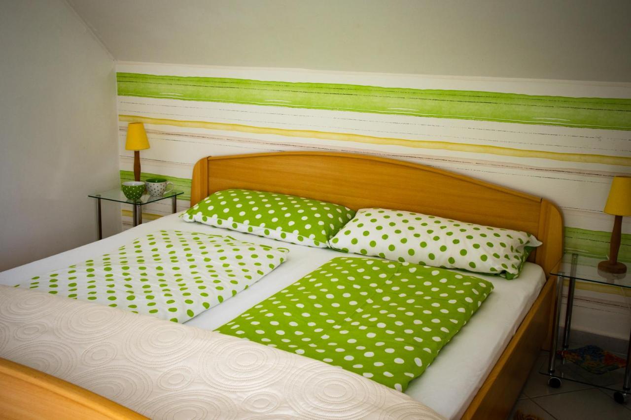 Nefelejcs Apartmanhaz Gyenesdiás المظهر الخارجي الصورة