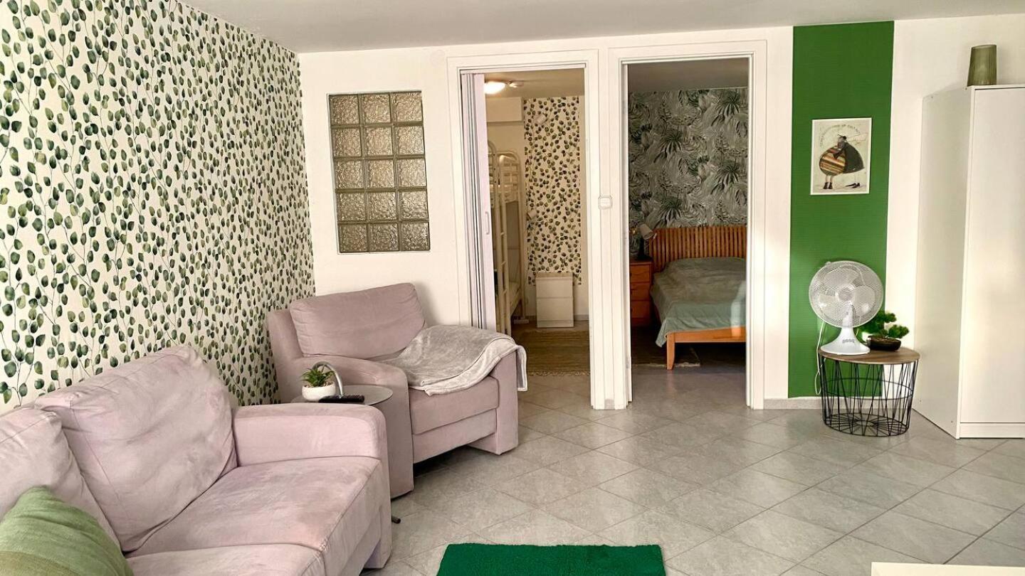Nefelejcs Apartmanhaz Gyenesdiás المظهر الخارجي الصورة