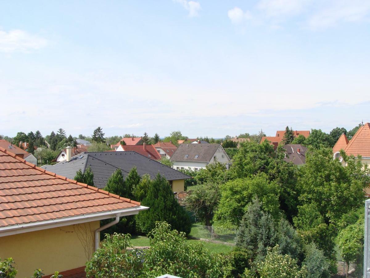 Nefelejcs Apartmanhaz Gyenesdiás الغرفة الصورة
